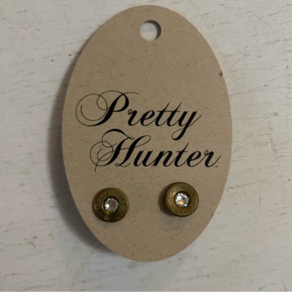 Pretty Hunter stud earrings - Picture 2 of 3
